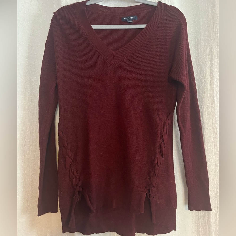 American Eagle Maroon Sweater
